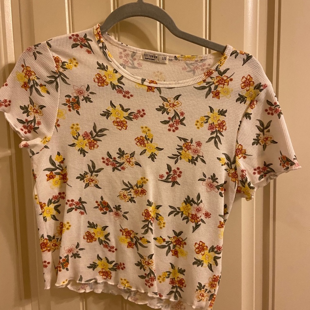 Floral crop top